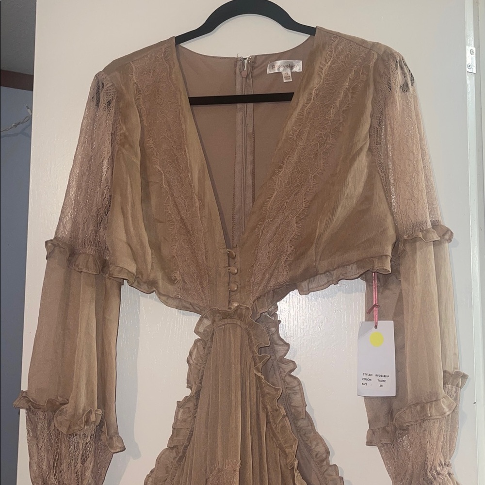 BOHO STYLE / NWT /  ROSEVELVET BRAND / SIZE 1X / TAUPE 100 % polyester